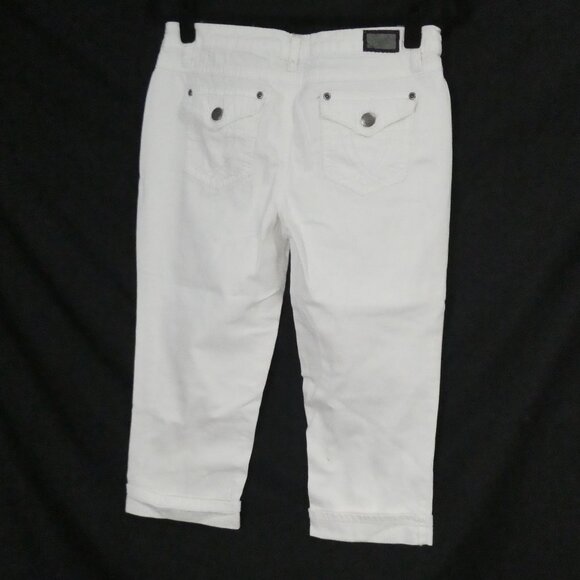 EARL JEANS | size 6 | Chic White Rolled Cuff Capris - Picture 2 of 16